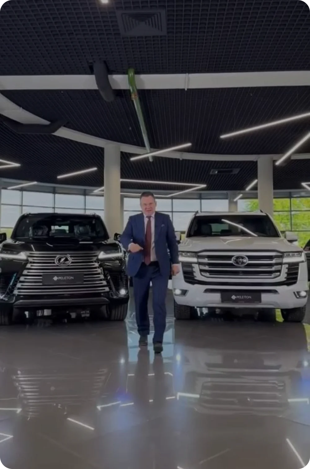 Превью видео: Чем отличается LX500 от Land Cr...